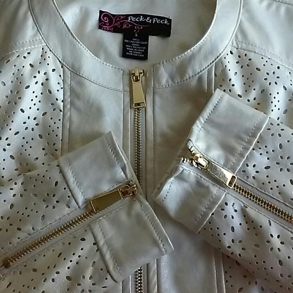 Peck & Peck Laser Cut Faux Leather Zipper Jacket - Picture 5 of 7